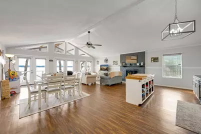 1067 Beachside Drive, Chandler, TX 75758 - Photo 5