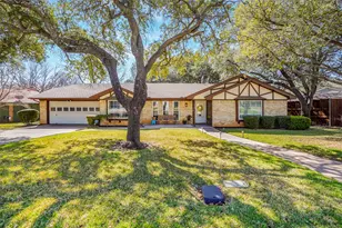1822 E Cedar Elm Dr, Arlington, TX 76012 - Photo 1