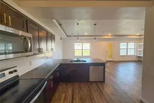 625 E Powell Ave, Fort Worth, TX 76104 - Photo 11