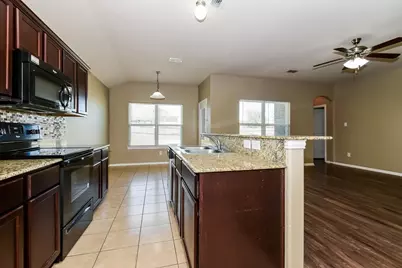 1827 Willowbrook Drive, Terrell, TX 75160 - Photo 7