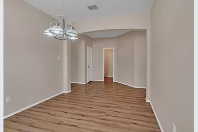 433 Lead Creek Drive, Fort Worth, TX 76131 - Photo 11