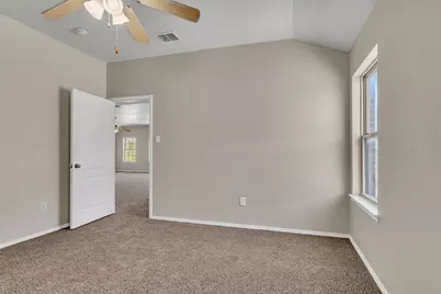 433 Lead Creek Drive, Fort Worth, TX 76131 - Photo 33