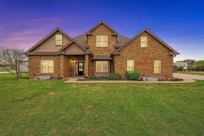 275 N Quail Run Drive, West, TX 76691 - Photo 1