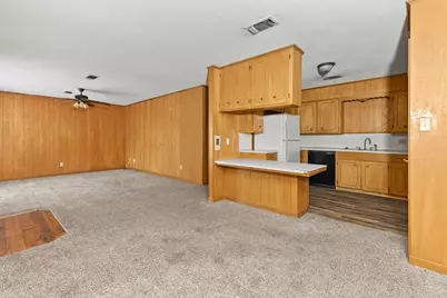 704 S Manson Street, Wolfe City, TX 75496 - Photo 3