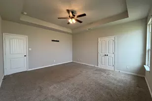 1035 Northern Oaks Ct, Springtown, TX 76082 - Photo 9