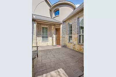 1125 Blue Lake Boulevard, Arlington, TX 76005 - Photo 9