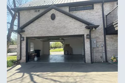 8903 Ravenswood Road, Granbury, TX 76049 - Photo 35