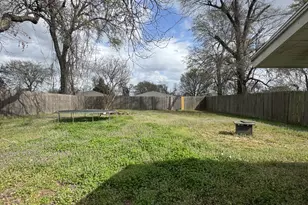 646 Fitzhugh, Paris, TX 75460 - Photo 19