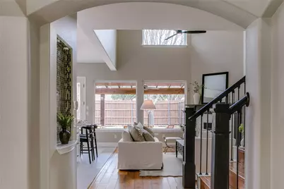 7411 Sugar Maple Drive, Irving, TX 75063 - Photo 5