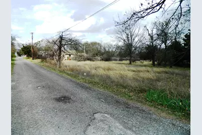 110 S Bois D' Arc Street, Bailey, TX 75452 - Photo 9