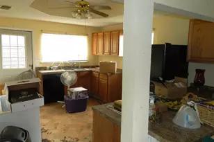 110 S Bois D Arc St, Bailey, TX 75452 - Photo 9