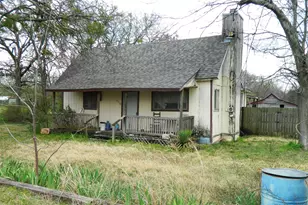 110 S Bois D Arc St, Bailey, TX 75452 - Photo 1