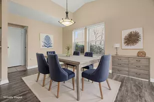 1024 S Riverside Dr, Grapevine, TX 76051 - Photo 9