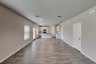 8721 Antelope Flat Ln, Fort Worth, TX 76131 - Photo 3