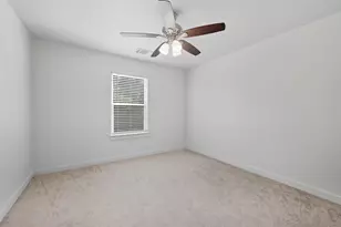 422 N Elliott St, Sherman, TX 75090 - Photo 13