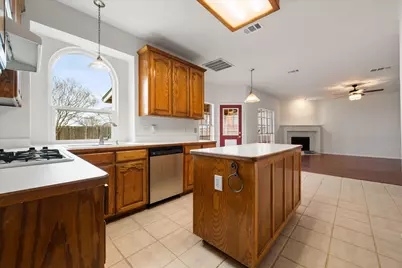 4333 Vine Ridge Court, Arlington, TX 76017 - Photo 13