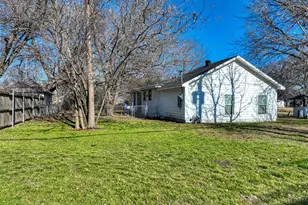 305 E Belt Line Rd, Wilmer, TX 75172 - Photo 3