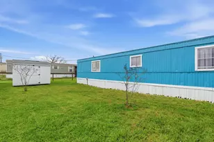 1849 Coral Rd, Pelican Bay, TX 76020 - Photo 5