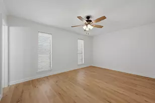 1204 Zahara St, Bowie, TX 76230 - Photo 23