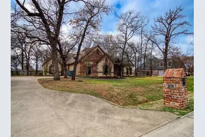 202 Woodland Drive, Krugerville, TX 76227 - Photo 3