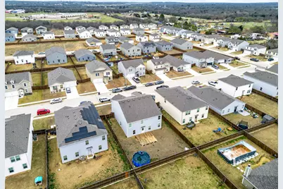 821 Sugartree Drive, Cleburne, TX 76031 - Photo 33