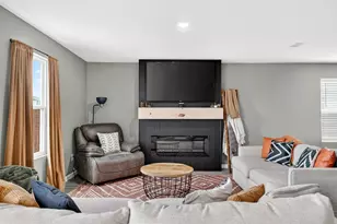 821 Sugartree Dr, Cleburne, TX 76031 - Photo 13