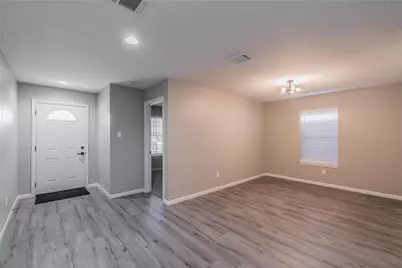 12911 Kingsgate Drive, Rhome, TX 76078 - Photo 5