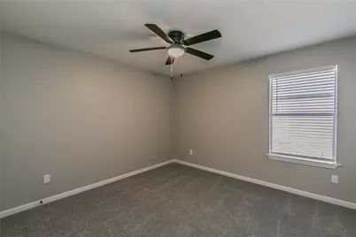 12911 Kingsgate Drive, Rhome, TX 76078 - Photo 19