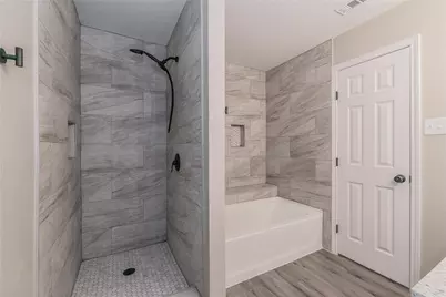 12911 Kingsgate Drive, Rhome, TX 76078 - Photo 27