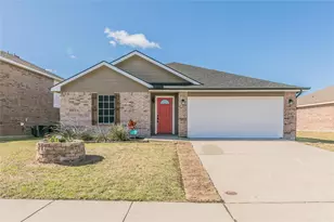 12911 Kingsgate Dr, Rhome, TX 76078 - Photo 1