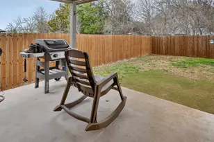 536 Bronze Cir E, Springtown, TX 76082 - Photo 25