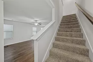 727 W Johnson St, Denison, TX 75020 - Photo 9