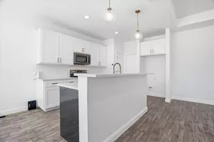 2521 NW 20th St, Fort Worth, TX 76106 - Photo 13