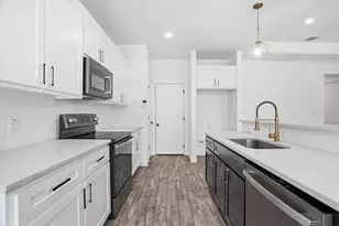 2521 NW 20th St, Fort Worth, TX 76106 - Photo 11