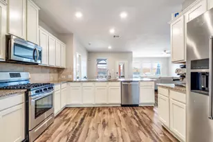 3021 Colorado Dr, Little Elm, TX 75068 - Photo 19