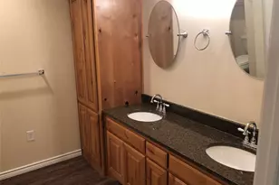 315 Water St, Whitesboro, TX 76273 - Photo 5