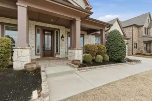 205 Waterside Dr, Argyle, TX 76226 - Photo 35