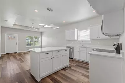 3120 St. John Street #B, Greenville, TX 75401 - Photo 9