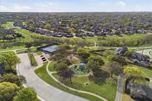 2018 Robin Hill Ln, Carrollton, TX 75007 - Photo 37