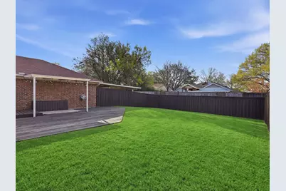 2018 Robin Hill Lane, Carrollton, TX 75007 - Photo 31