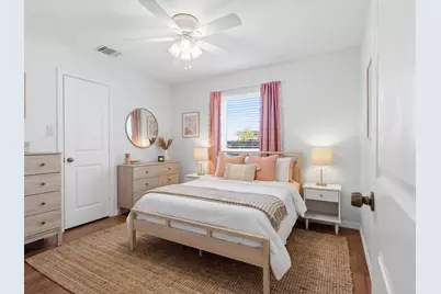 2018 Robin Hill Lane, Carrollton, TX 75007 - Photo 25