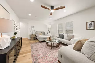 1225 Bellaire Dr, Grapevine, TX 76051 - Photo 7