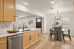 1225 Bellaire Dr, Grapevine, TX 76051 - Photo 17