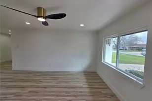 13831 Sundown Trail, Farmers Branch, TX 75234 - Photo 7