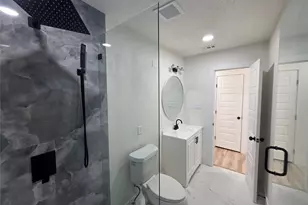 13831 Sundown Trail, Farmers Branch, TX 75234 - Photo 11