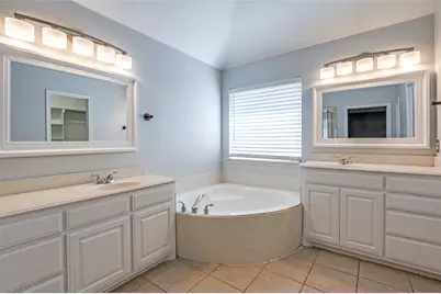 2400 Silverstone Lane, McKinney, TX 75072 - Photo 15