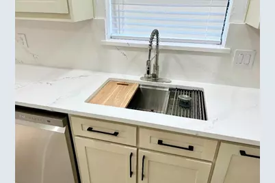 1028 Silverthorn Court, Mesquite, TX 75150 - Photo 13