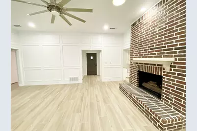 1028 Silverthorn Court, Mesquite, TX 75150 - Photo 5