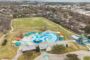 111 W Walters St, Lewisville, TX 75057 - Photo 27