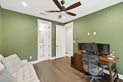 111 W Walters Street, Lewisville, TX 75057 - Photo 7